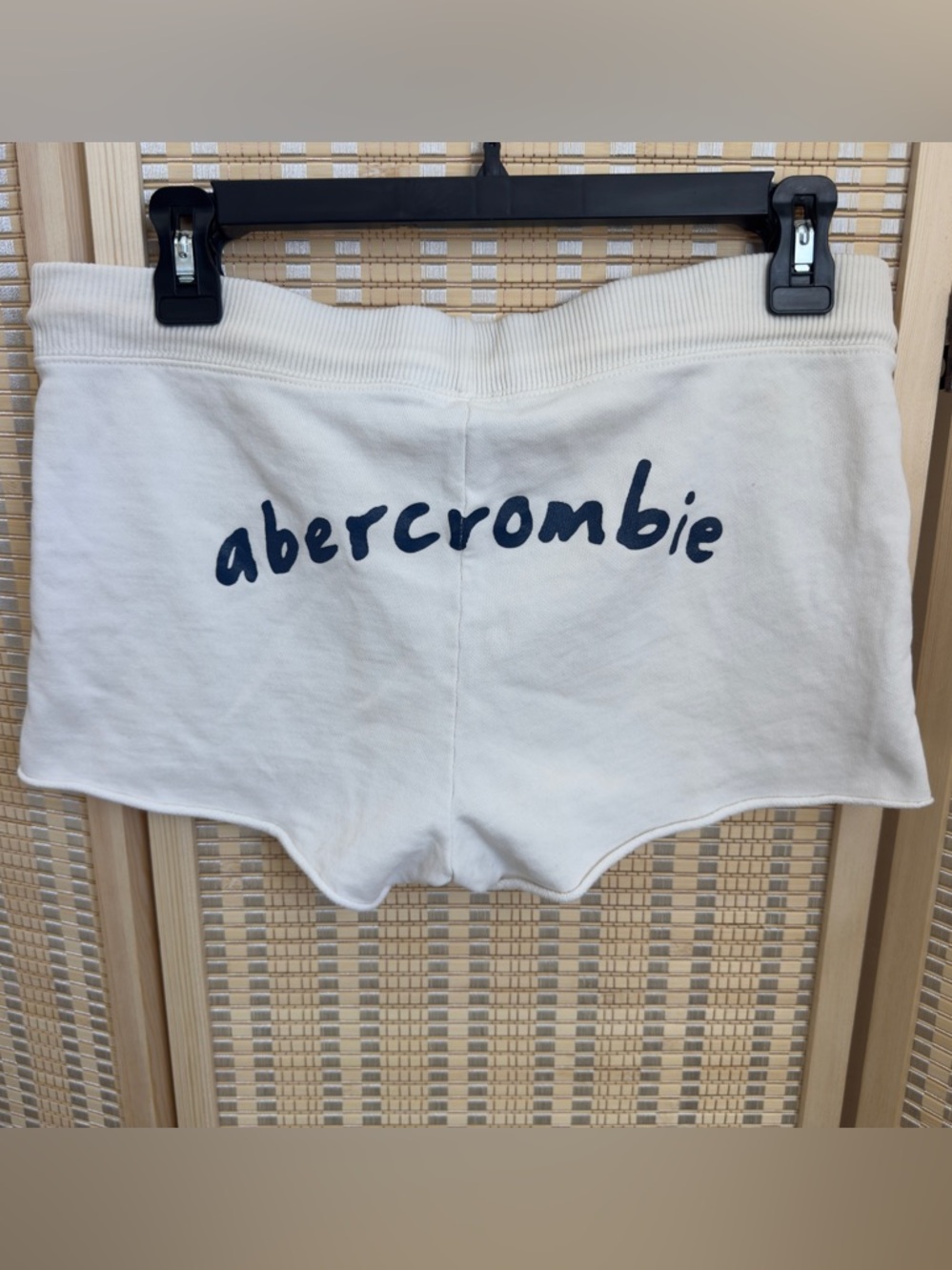Abercrombie & Fitch Cream Logo Sweatshirt Detail